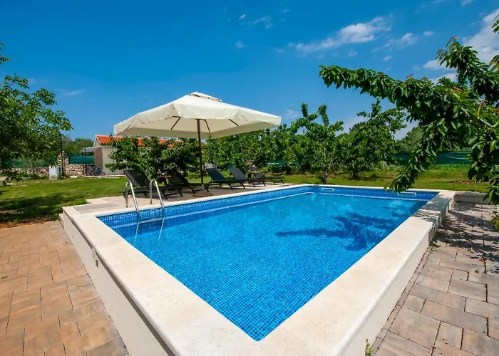 Stanzia Santa Brigida 로비니